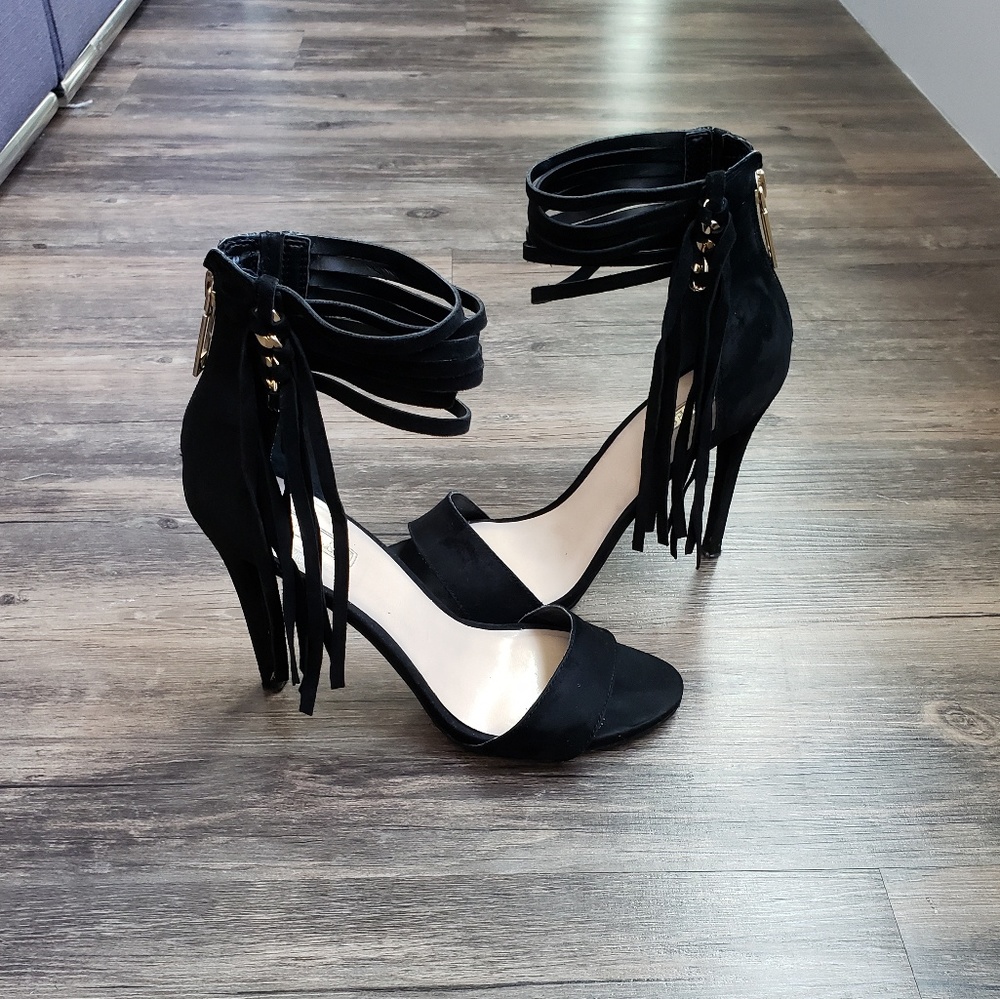 Guess Fringe Sandals